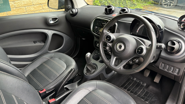 Smart fortwo coupe 1.0 Prime 2dr Petrol Coupe
